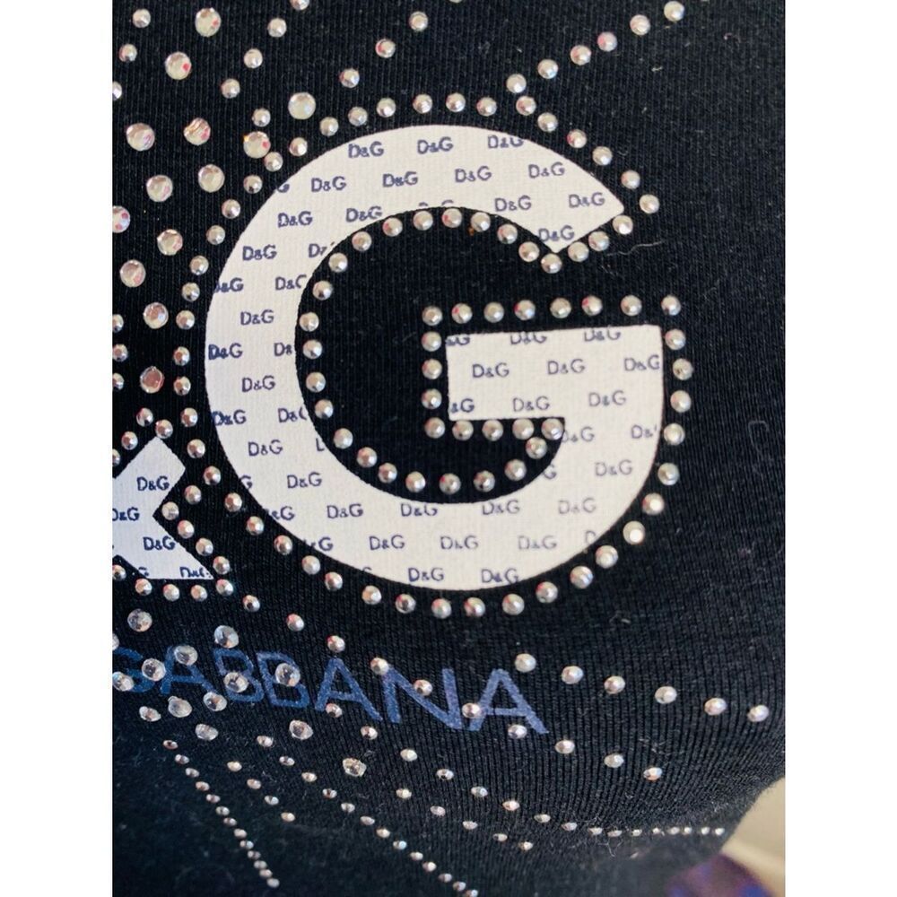 🛍️ D&G Authentic Black Short Sleeve Tee with Sparkling Logo - Picture 7 of 13